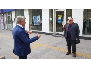 Karabük’te Vali Cadde Cadde Gezerek Yaşlı Denetiminde Bulundu