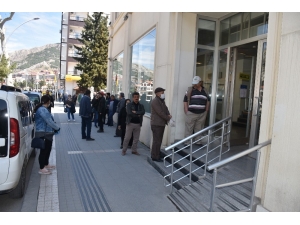 Amasya’da Polisten 65 Yaş Üstü Vatandaşa Uyarı