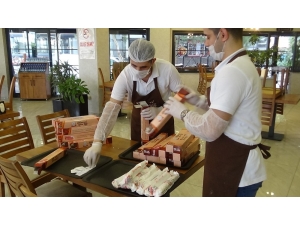 Sağlık Çalışanlarına Dürümlü Destek