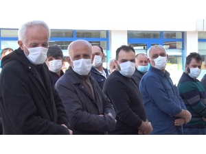 Gazi Cenazesinde Maske Hassasiyeti