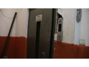 Artvin’de Asansöre Sıkışan Kadın Hayatını Kaybetti