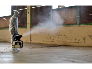 Kapalı Pazar Alanları İlaçlanıyor