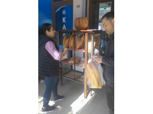 Menteşe’de Ekmek El Değmeden Satılacak