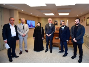 100 Suriyeli Doktordan Virüsle Mücadele İçin Görev Talebi