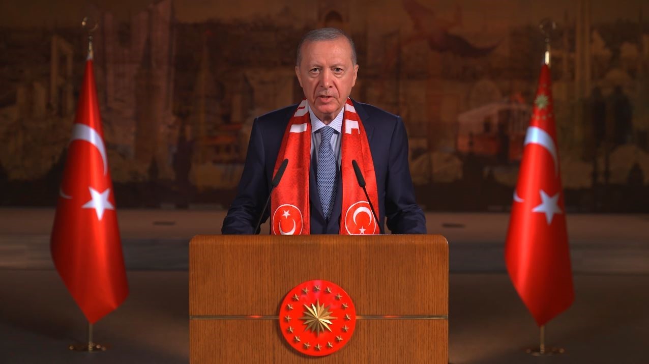 cumhurbaskani-erdogan-dan-a-milli-takim-a-destek-mesaji-mucadeleyi-birakmadiginizda-turkiye-icin-neleri-basardiginiza-defalarca-sahit-olduk