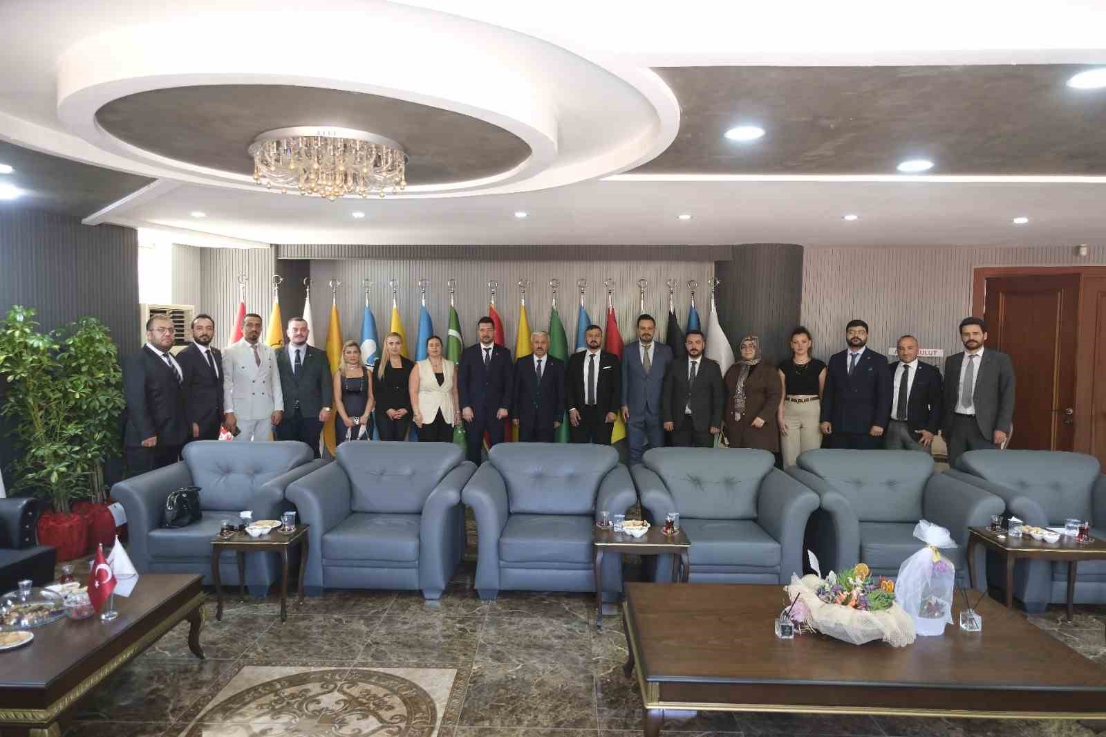 esmiad-dan-esnaf-teskilatina-guclu-is-birligi-mesaji