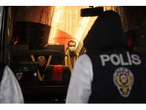 Yurt Dışından Getirilen 346 Öğrenci, Vatandaş Ve 2 Bebek Sakarya’da Karantina Altına Alındı