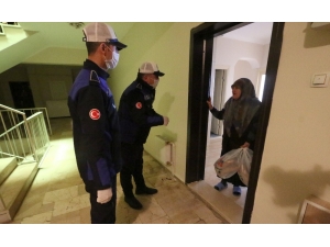 Büyükşehirden 65 Yaş Üstü Vatandaşlara Özel İlgi