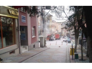 Elektrik Trafosunda Korkutan Yangın