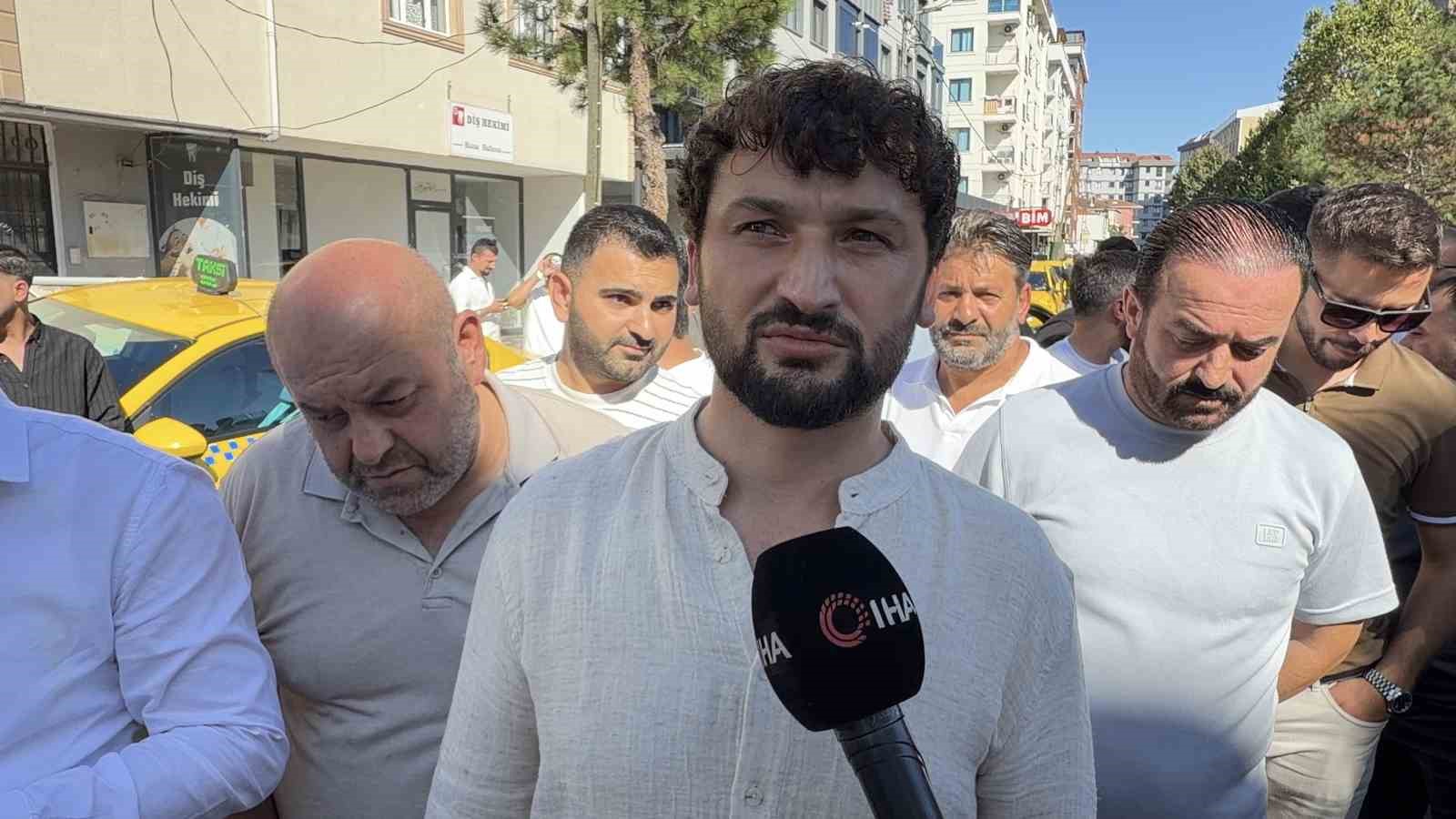 sultanbeyli-de-korsan-taksi-tartismasi-bicakli-kavgaya-donustu-2-yarali