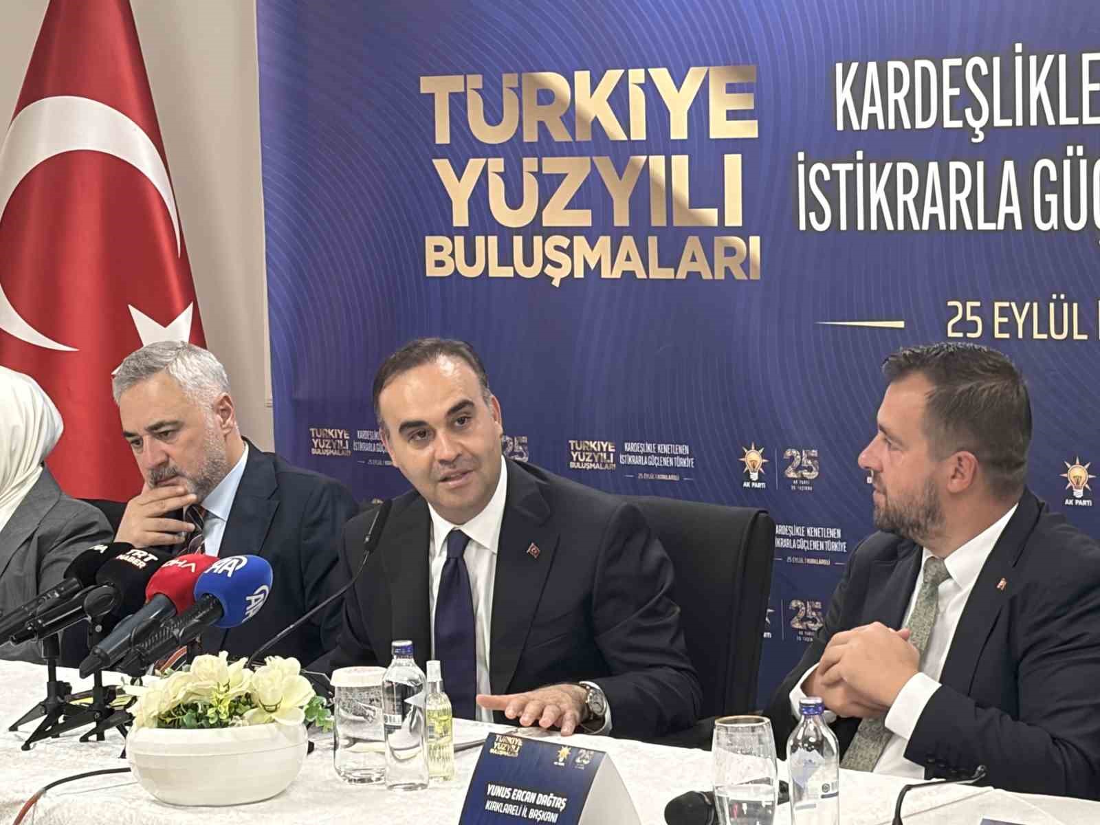 bakan-kacir-bugun-butun-dunyada-insansiz-hava-araci-pazarinin-ucte-ikisi-turkiye-nin-elinde