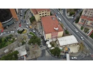 Bakırköy’de ’Korona’ Testi Kuyruğu Havadan Görüntülendi