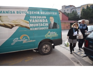 Manisa’da Gıda Bankası Evlere Hizmet Götürmeye Başladı