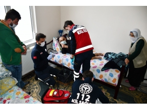 Aksaray’da Umke Ekibi Yaşlıları Evlerinde Tedavi Ediyor