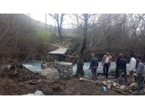 Teröristler Köprü İnşaatına Mayın Yerleştirmiş