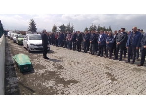 Kütahya’nın Sevilen Esnaflarından İbrahim Nazlı, Son Yolculuğuna Uğurlandı