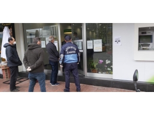 Kaymakam Sırmalı’dan “Evde Kal Edremit, Evde Hayat Var” Çağrısı