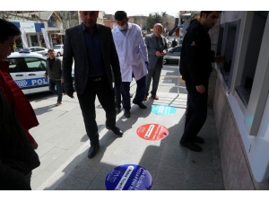 Belediye Ekiplerinin Salgına Karşı Bilgilendirme Çalışmaları Devam Ediyor