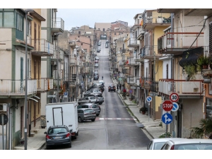 İtalya’da Otoyollardaki Akaryakıt İstasyonları Kapatılıyor