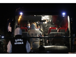 İngiltere’den Yurda Döndürülen 100 Kaymakam Adayı Ve Aileleri Sakarya’da Karantina Altına Alındı