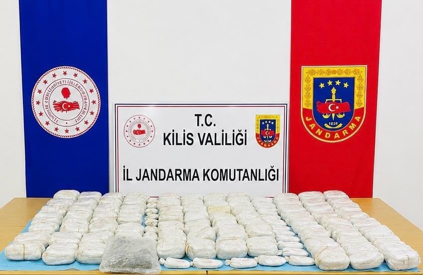 kilis-te-90-5-kilo-uyusturucu-ele-gecirildi