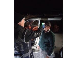 Kastamonu Girişlerinde Ateş Ölçer İle Kontroller Başladı