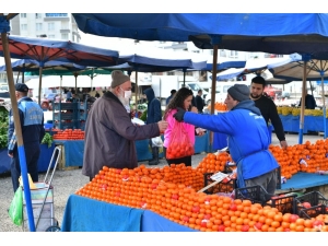 Mamak’ta Zabıta Ekiplerinin Korona Virüs Mesaisi Sürüyor