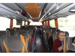 İzmir Otogarı’nda Otobüsler Yarı Dolu Yola Çıktı