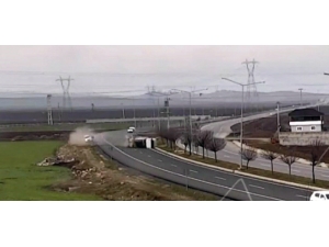 Batman’da 3 Kişinin Yaralandığı Kaza Anı Kameraya Yansıdı