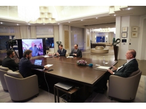 Cumhurbaşkanı Erdoğan Bakanlarla Video Konferansla Görüştü