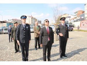 Oltu’nun Kurtuluşu Çelenk Sunumu İle Kutlandı
