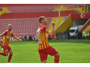 Kayserispor’u Yabancılar Sırtlıyor