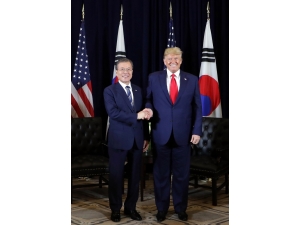 Trump’tan Güney Kore’ye ‘Virüs Test Kiti’ Talebi