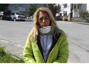 Korona Virüs Nedeniyle Hindistan’da Mahsur Kalan Ablası İçin Yardım İstiyor