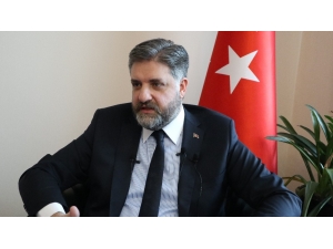 Büyükelçi Önen: “Toplum Olarak Kurallara Riayet Edersek Korkmamıza Gerek Yok”