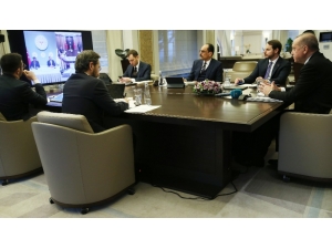 Cumhurbaşkanı Erdoğan, Bilim Kurulu Üyeleriyle Telekonferansla Görüştü