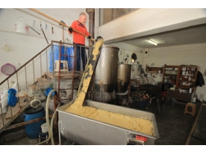 Bin Yıllık Yöntemle Yapılan En Doğal Dezenfektan “Sabun”