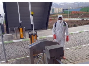 Iğdır Üniversitesinin Öz Kaynaklarıyla Gerçekleştirdiği Dezenfeksiyon Çalışmaları Sona Erdi