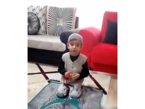 Yaşlı Kılığına Bürünen Miniklerden ’Evde Kal Türkiye’ Çağrısı