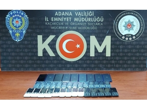 Polis Baskınında 37 Adet Kaçak Cep Telefonu Ele Geçirildi