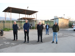 Tarhan’dan, Korona İle Mücadele Eden Çalışanlara Simit Ayran İkramı