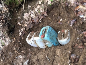 Bitlis’te Teröristlere Ait Çok Sayıda Gıda Malzemesi Ele Geçirildi