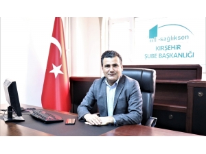 Kırşehir Sağlık Çalışanları Derneği, "Toplumsal Uyumla Virüs Savaşında Başarılı Oluruz"