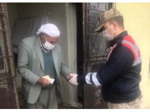 Şanlıurfa’da 65 Yaş Üstündekilerin Maaşları Evlerine Gönderilecek