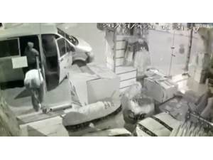Hırsızlık Teşebbüsü Kamerada