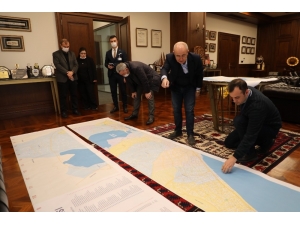 Başkan Akgün: “Moralinizi Yüksek Tutun, Birlikte Başaracağız“