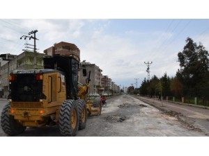 Viranşehir’de Yollar Onarılıyor