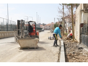 Karaman Belediyesinde Kaldırım Çalışması
