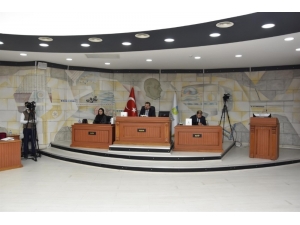 Balıkesir’de Belediye Meclis Toplantıları 3 Ay Ertelendi