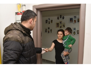 Giresun Belediyesi’nden Yeni Hizmet: “Su Sayaçlarınızı Doldurup Eve Getiriyoruz.”